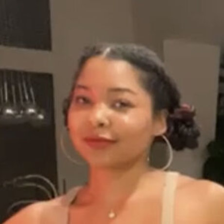 Alaston vuotanut OnlyFans-kuva Pumkinwu