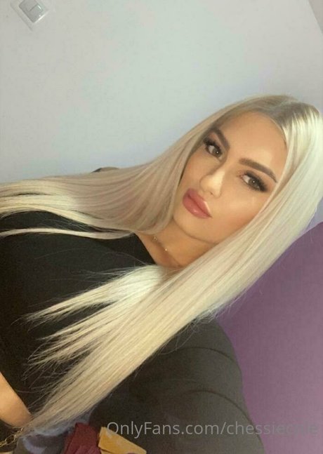 Chessiecole OnlyFans 유출 누드 사진